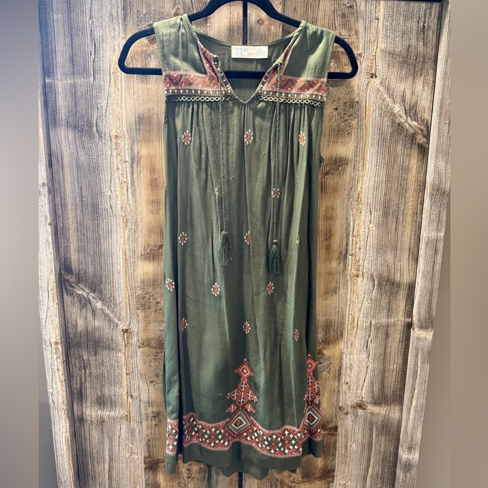 Time and Tru Olive Embroidered Midi Dress